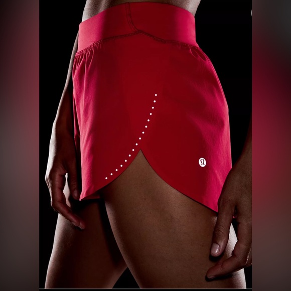 NWT Lululemon Fast and Free High-Rise Split Short 3" - Picture 1 of 13